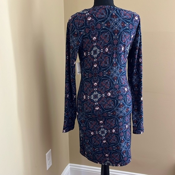🆕Mudd Square Neck Body Con Long Sleeve Dress Medallion Pattern Navy Sz M - Picture 2 of 7